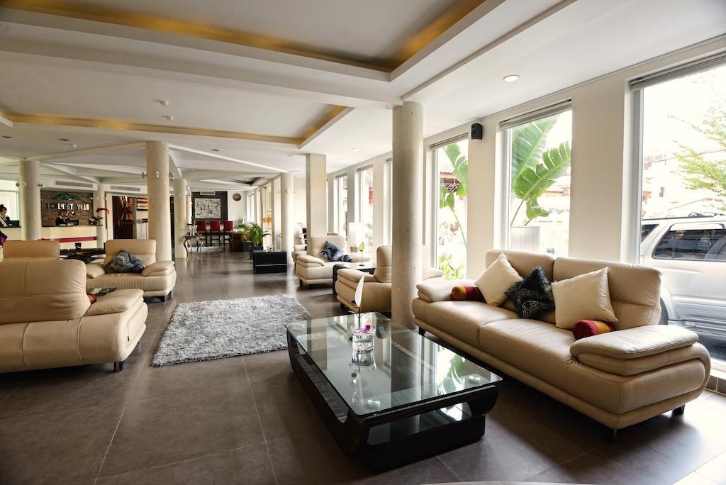 Hotel Nataya Sihanoukville Buitenkant foto
