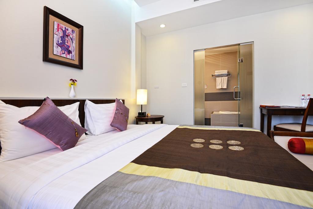 Hotel Nataya Sihanoukville Buitenkant foto