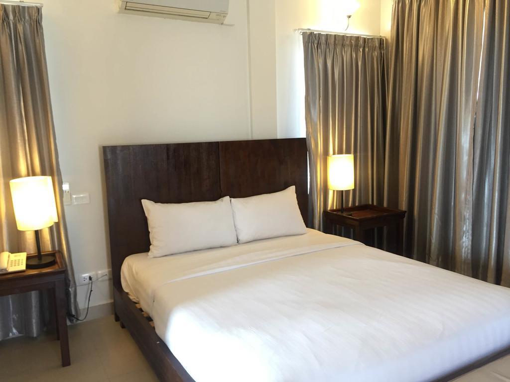 Hotel Nataya Sihanoukville Buitenkant foto