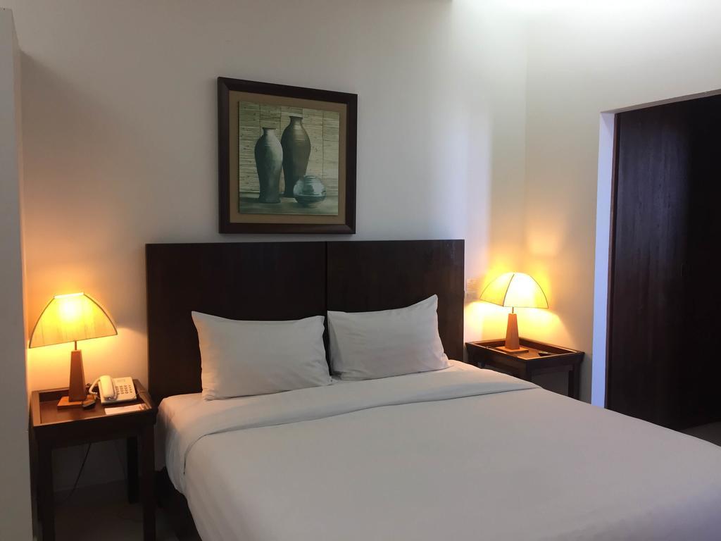 Hotel Nataya Sihanoukville Buitenkant foto