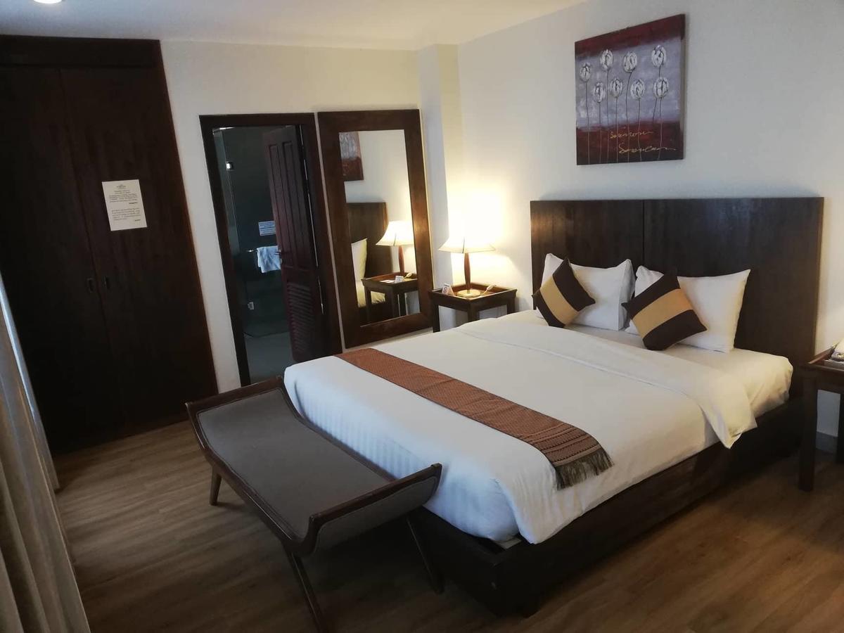 Hotel Nataya Sihanoukville Buitenkant foto